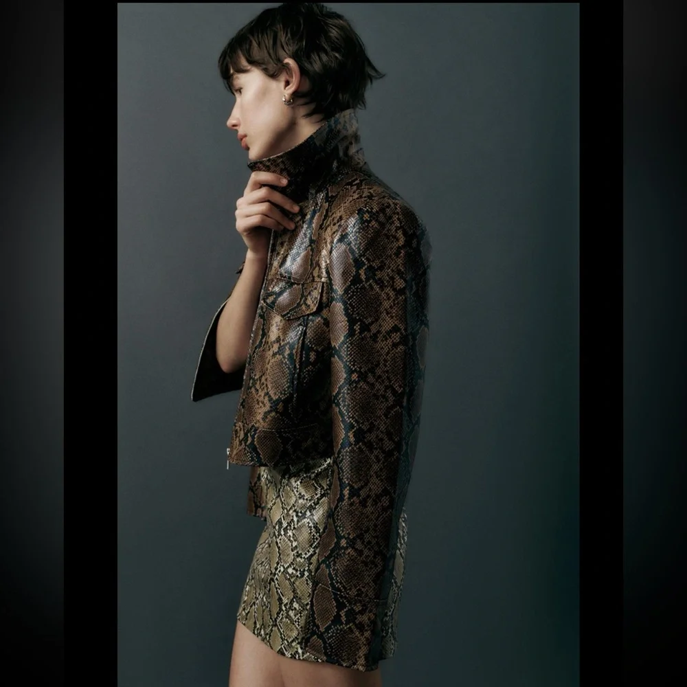 FAUX LEATHER SNAKESKIN PRINT JACKET